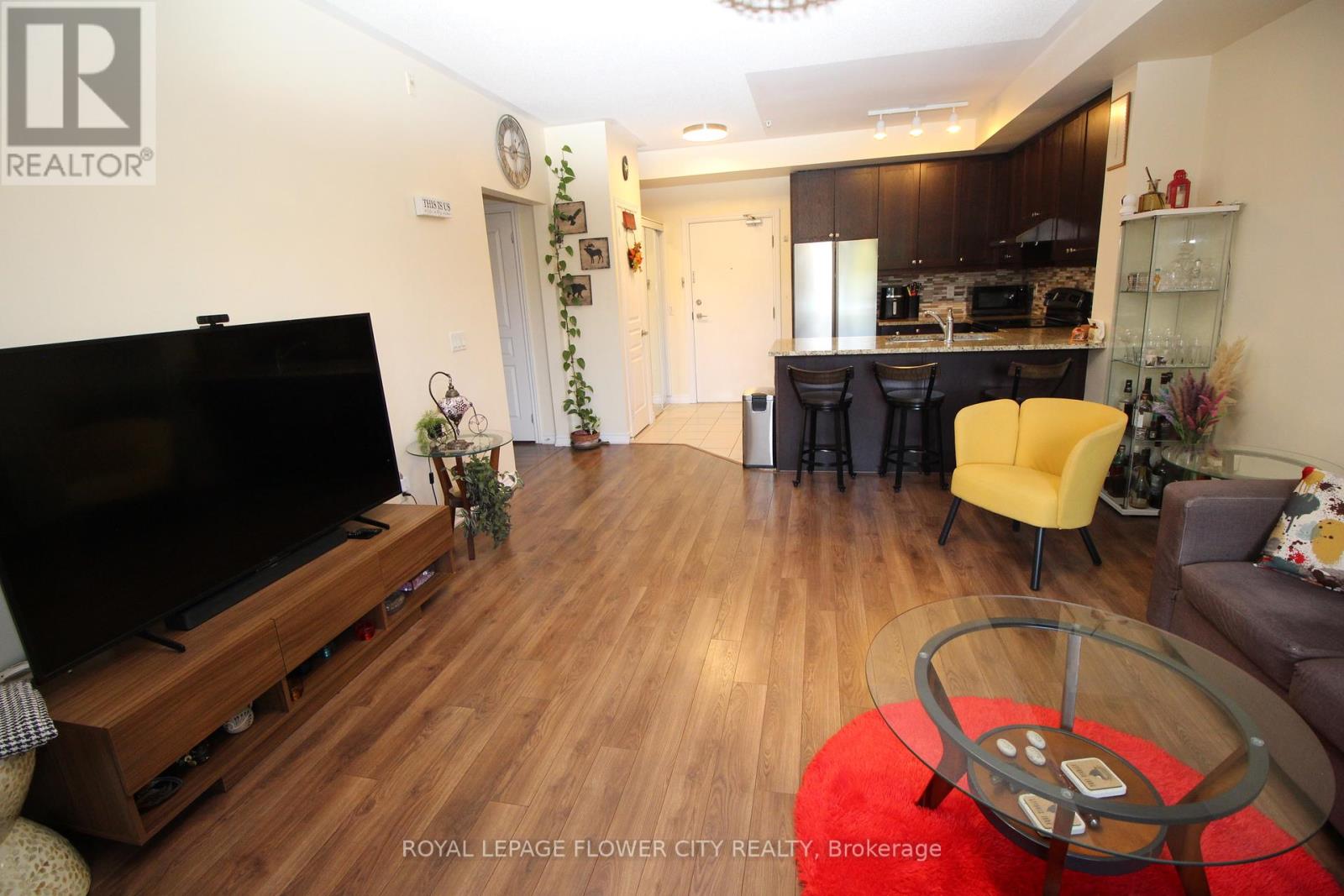 215 - 570 Lolita Gardens, Mississauga, Ontario  L5A 0A1 - Photo 7 - W12318407