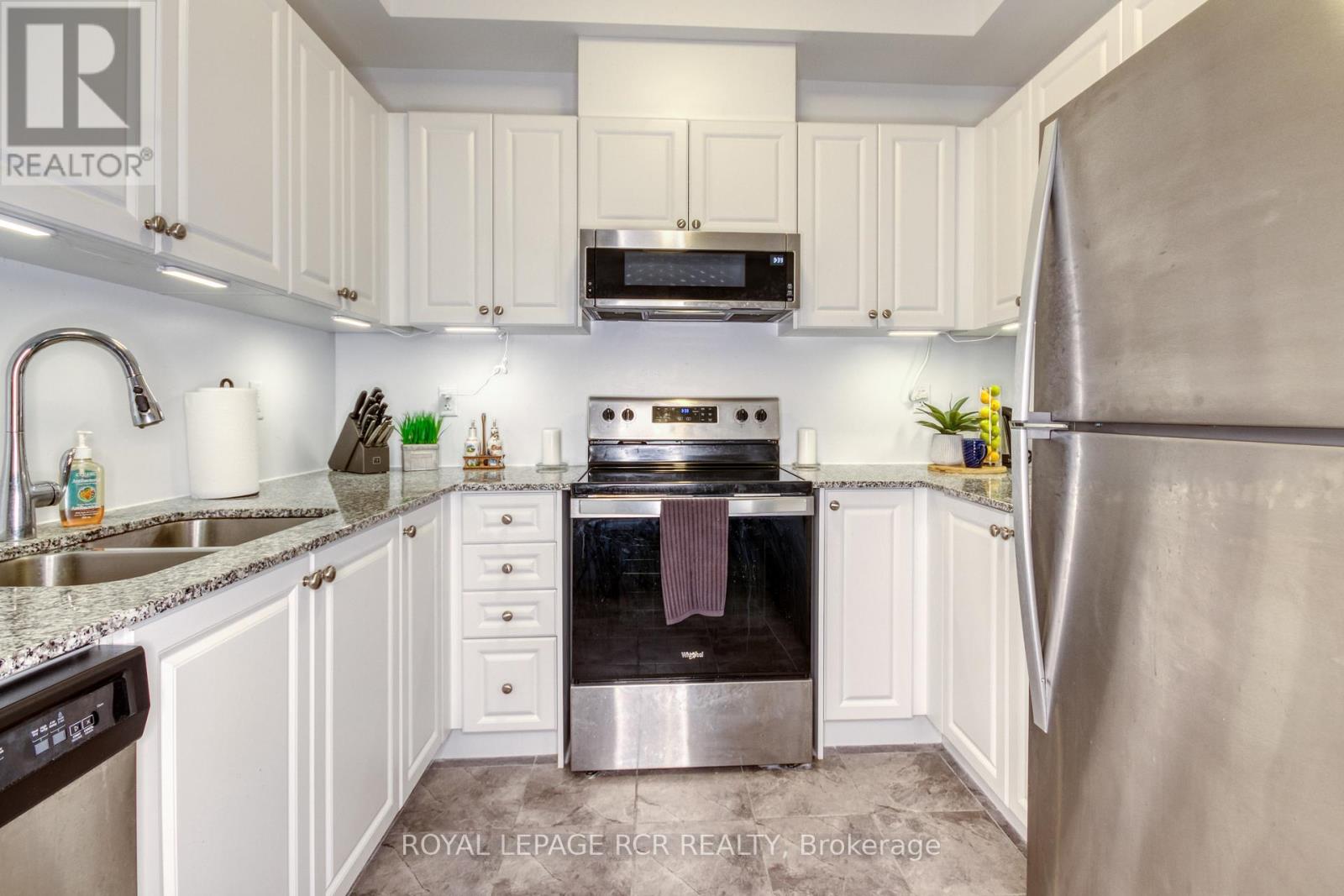 293 Russell Street, Southgate, Ontario  N0C 1B0 - Photo 6 - X12440212