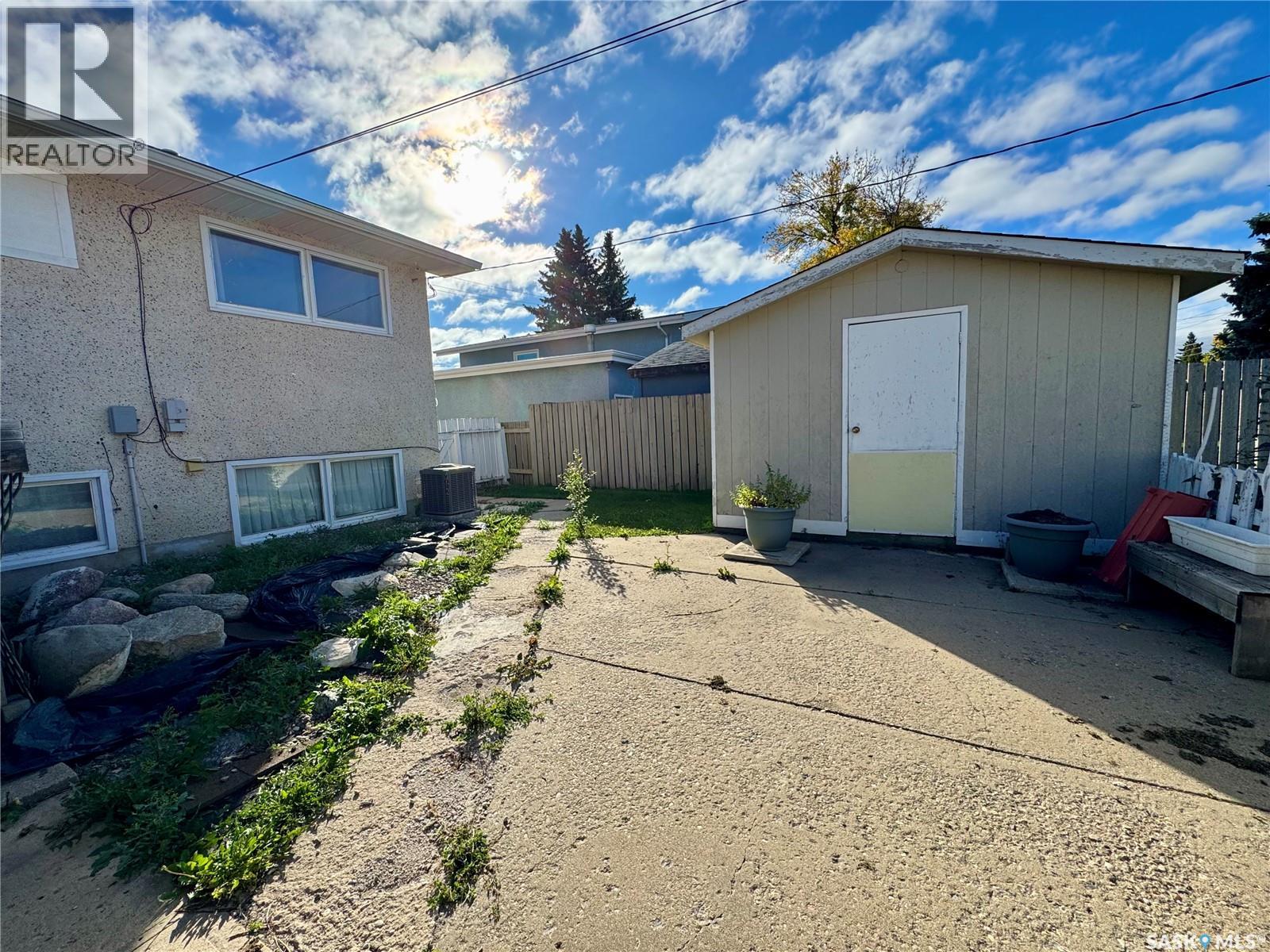 2619 6th Avenue W, Prince Albert, Saskatchewan  S6V 5L4 - Photo 14 - SK019902
