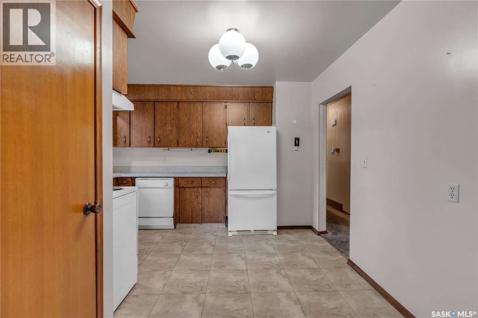 5011 7th Avenue N, Regina, Saskatchewan  S4R 0K5 - Photo 13 - SK019900