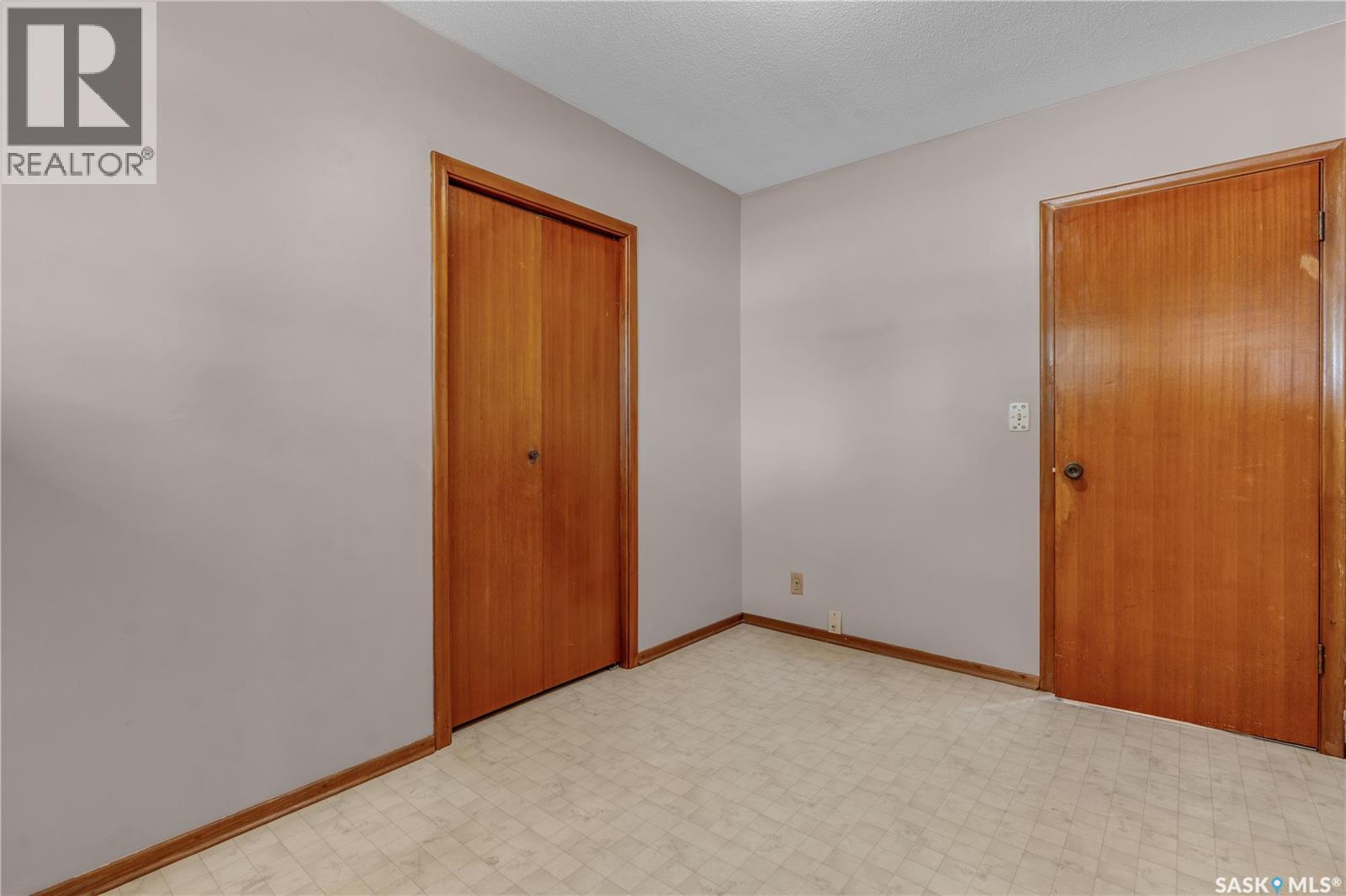 5011 7th Avenue N, Regina, Saskatchewan  S4R 0K5 - Photo 23 - SK019900