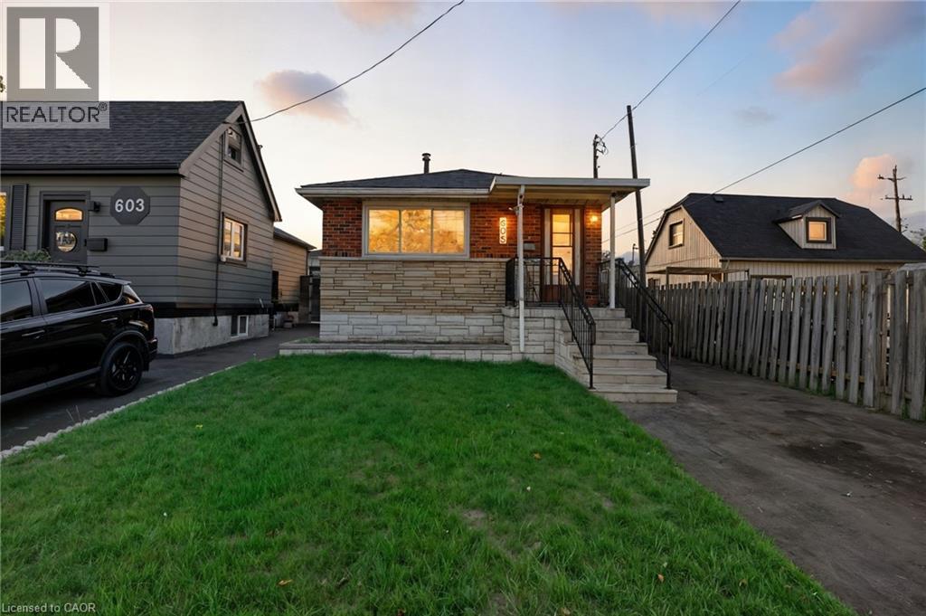 605 WATERLOO Street, Hamilton, Ontario