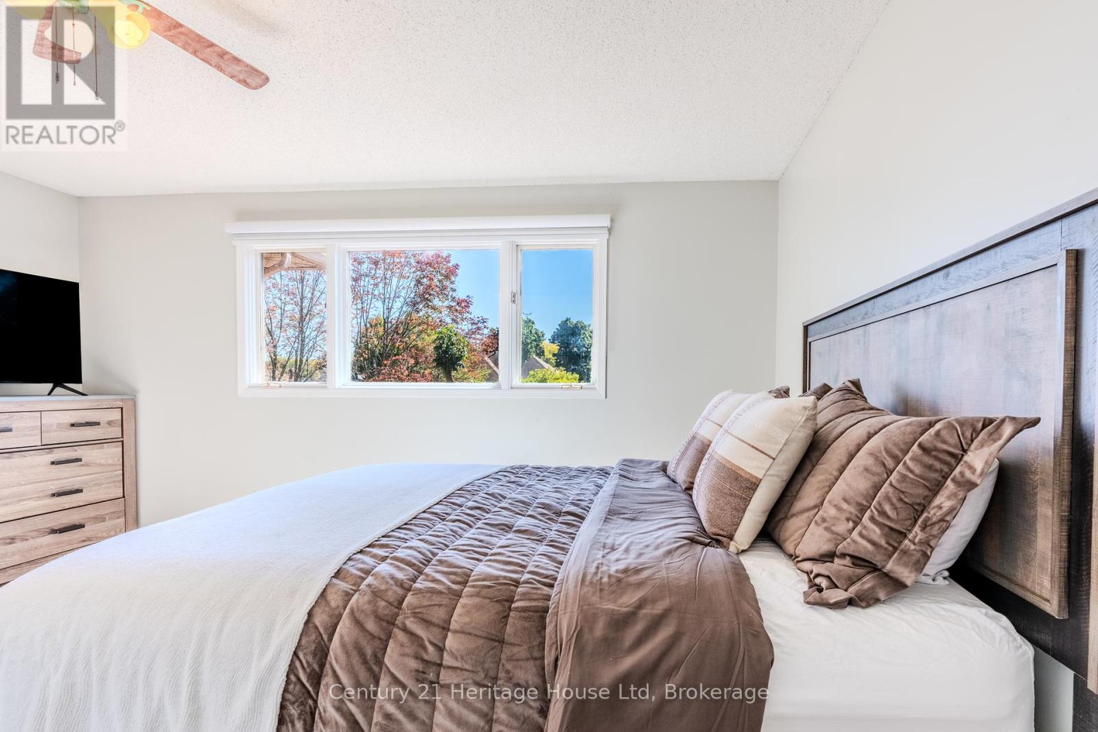 854 Darwin Drive, Pickering, Ontario  L1X 2P7 - Photo 26 - E12441133