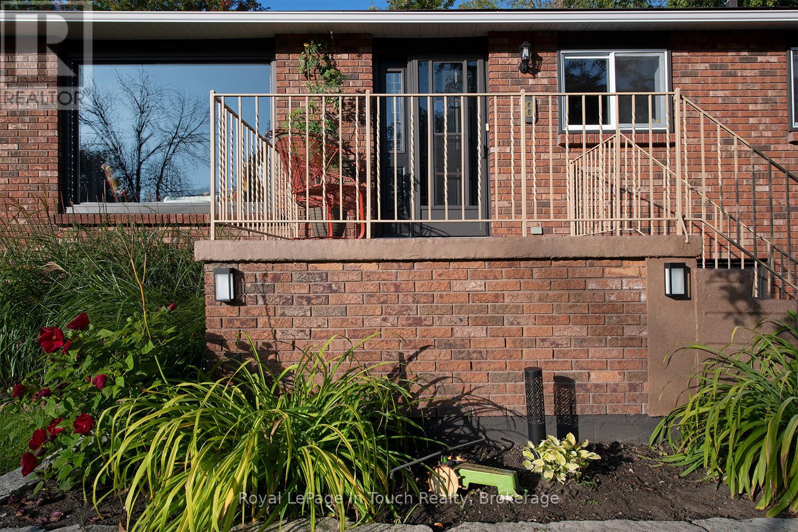 8 Cyril Martin Place, Severn, Ontario  L0K 1E0 - Photo 25 - S12441214