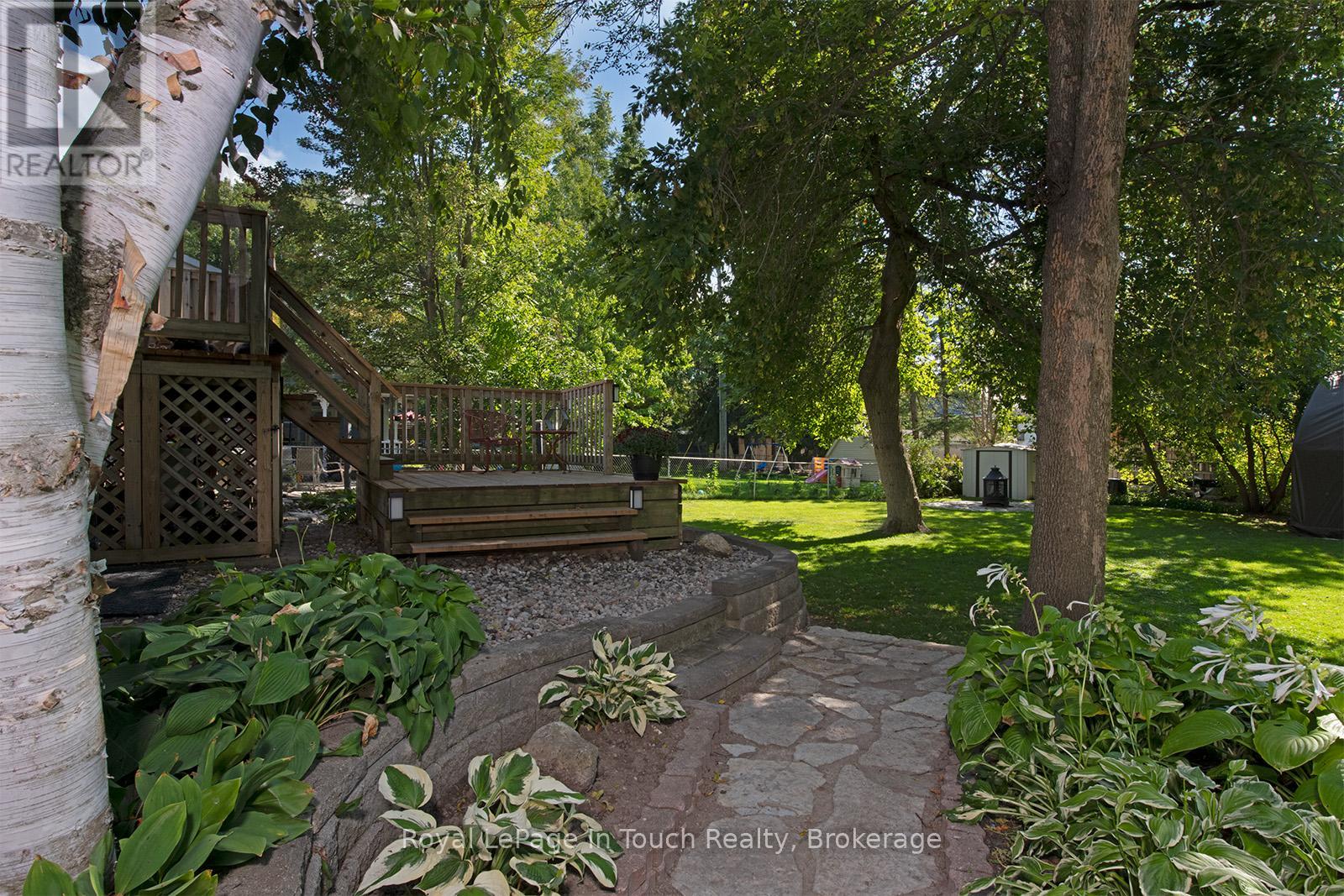 8 Cyril Martin Place, Severn, Ontario  L0K 1E0 - Photo 34 - S12441214