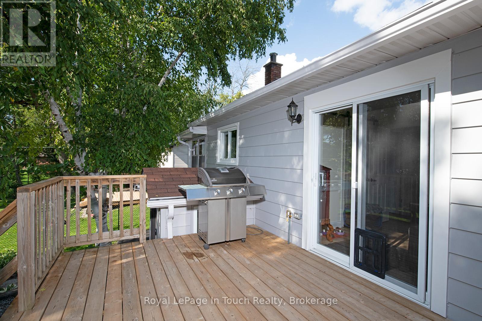 8 Cyril Martin Place, Severn, Ontario  L0K 1E0 - Photo 39 - S12441214