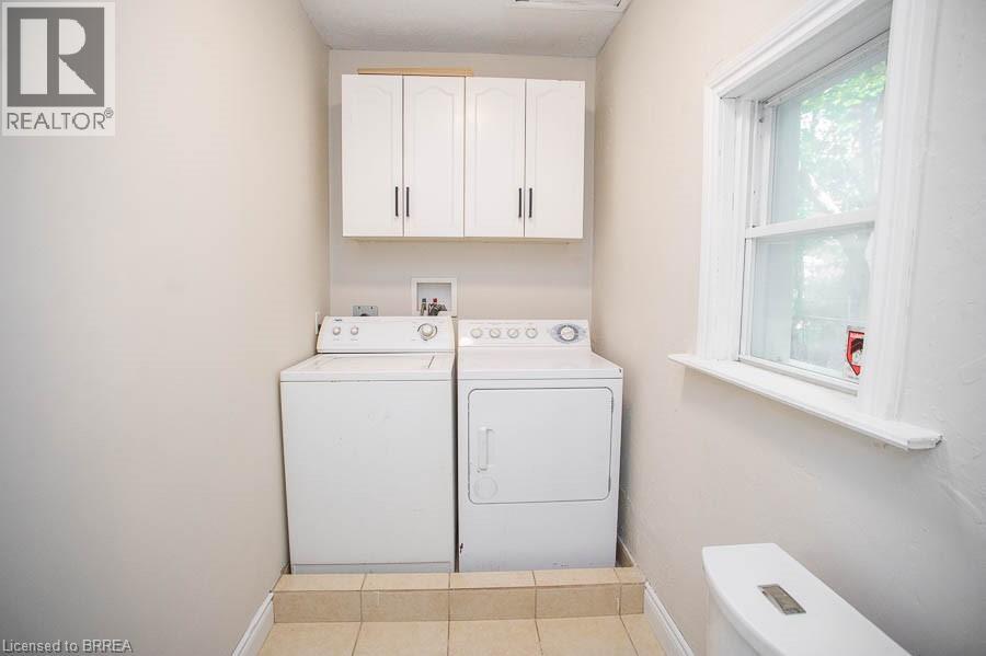 235 Darling Street, Brantford, Ontario  N3S 3X3 - Photo 11 - 40775096
