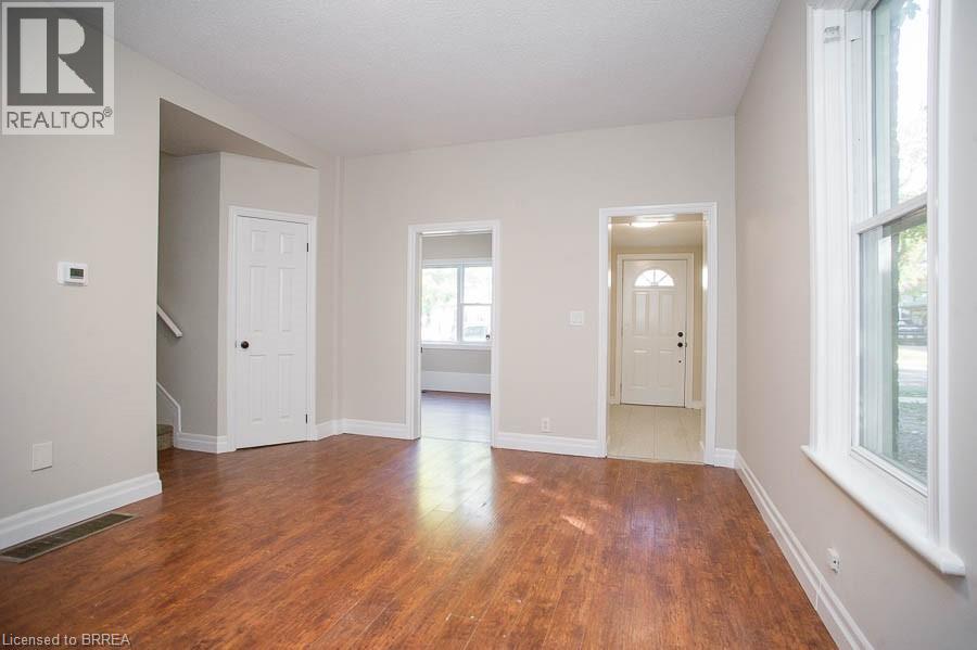 235 Darling Street, Brantford, Ontario  N3S 3X3 - Photo 4 - 40775096
