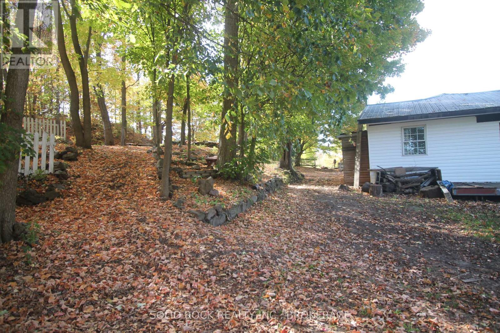 6140 Perth Road, Frontenac, Ontario  K0H 2L0 - Photo 7 - X12441254