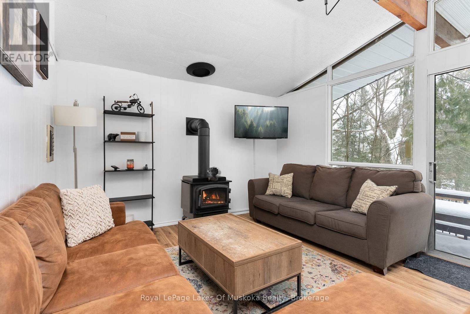 879 Relative Road, Armour, Ontario  P0A 1C0 - Photo 10 - X12441256