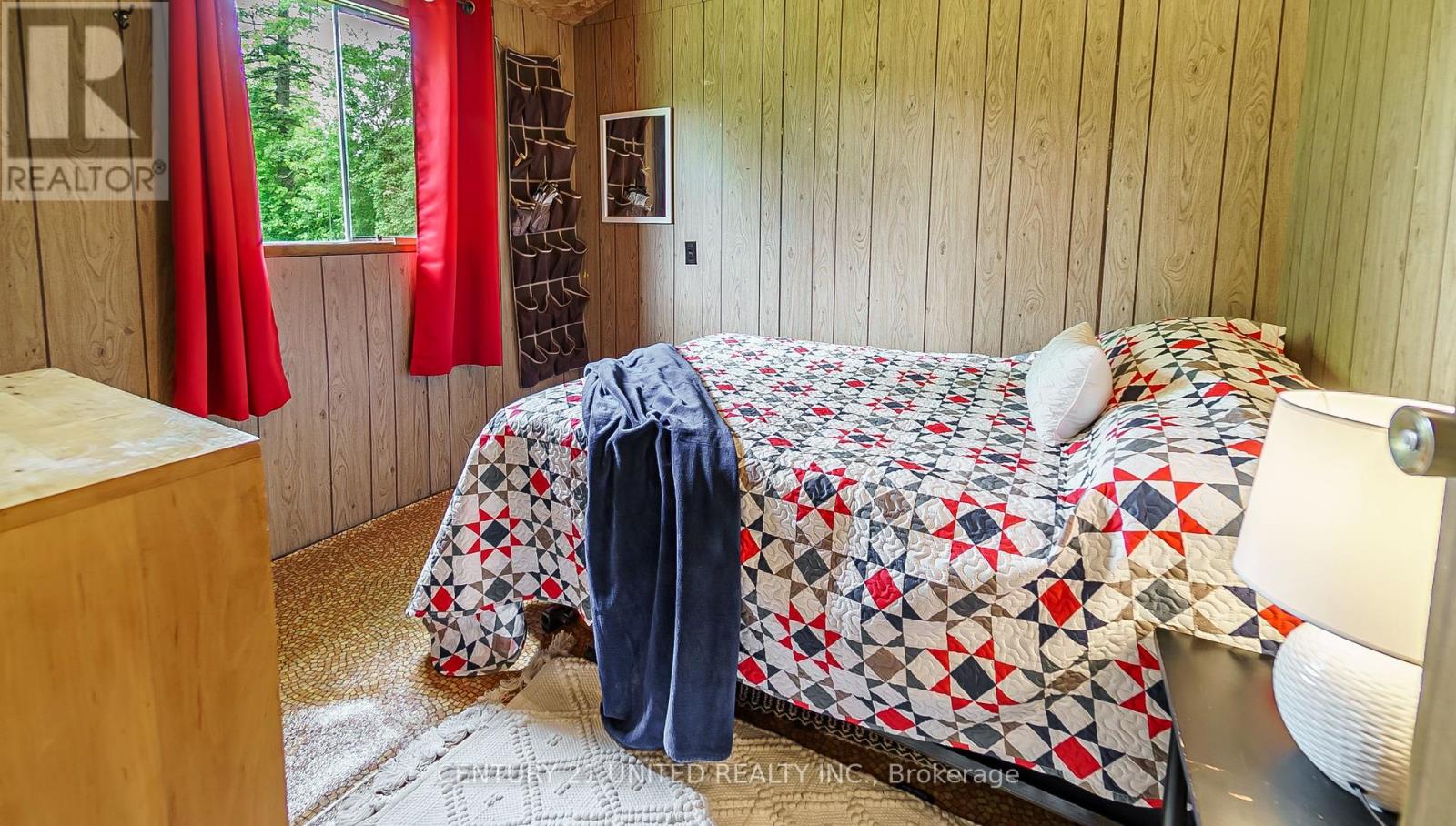 37 Lakeshore Road, Hiawatha First Nation, Ontario  K0L 2G0 - Photo 27 - X12441222