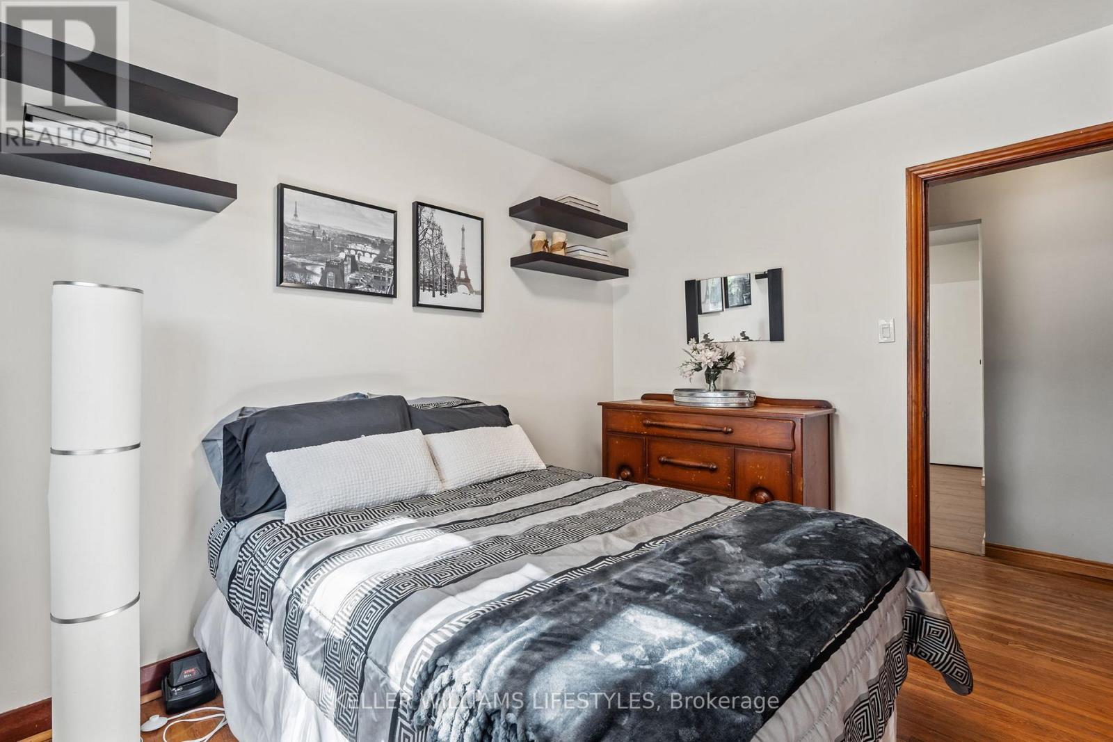 1842 Dumont Street, London East, Ontario  N5W 2S1 - Photo 24 - X12441188