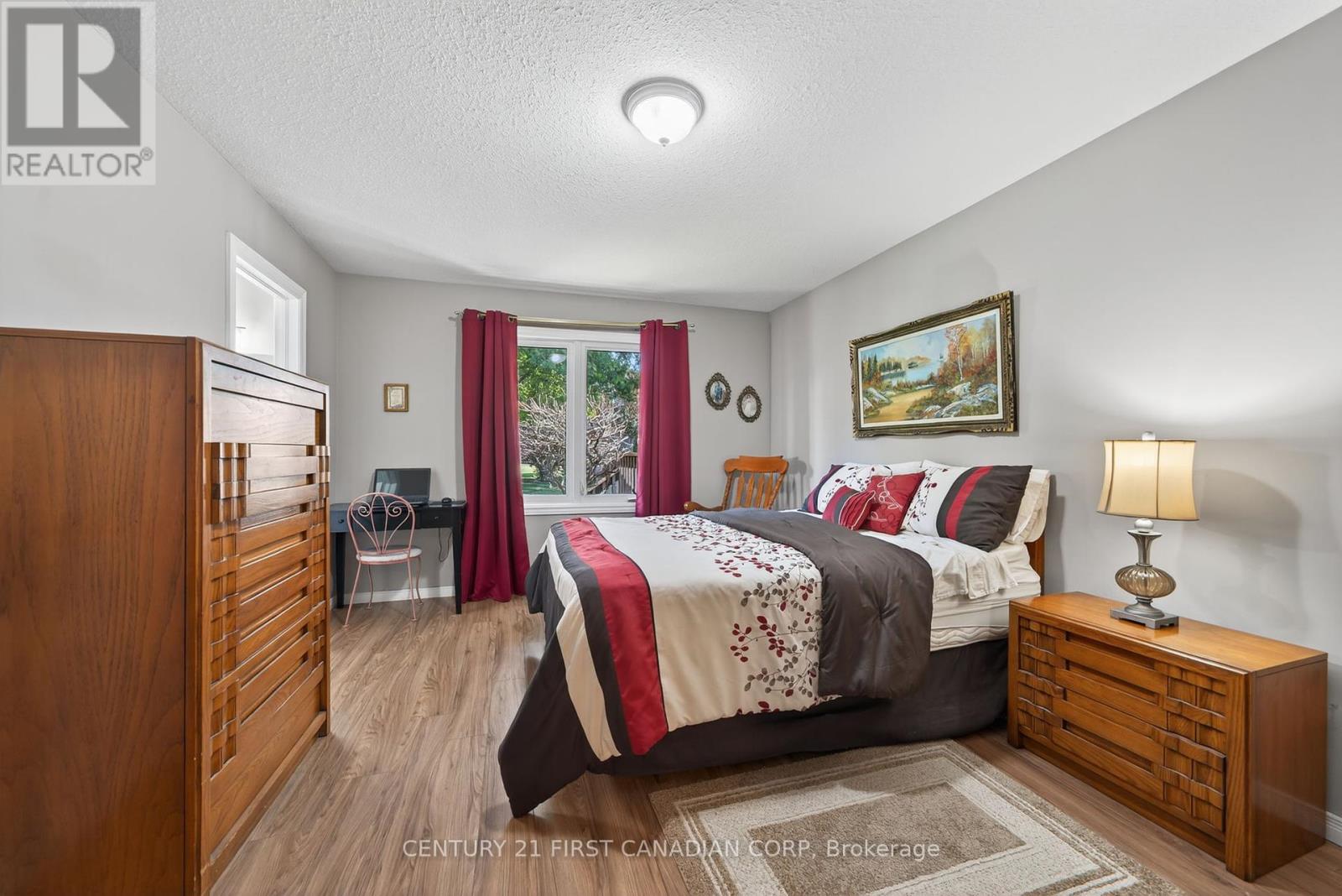 4228 Campbell Street N, London South, Ontario  N6P 1S7 - Photo 14 - X12441233