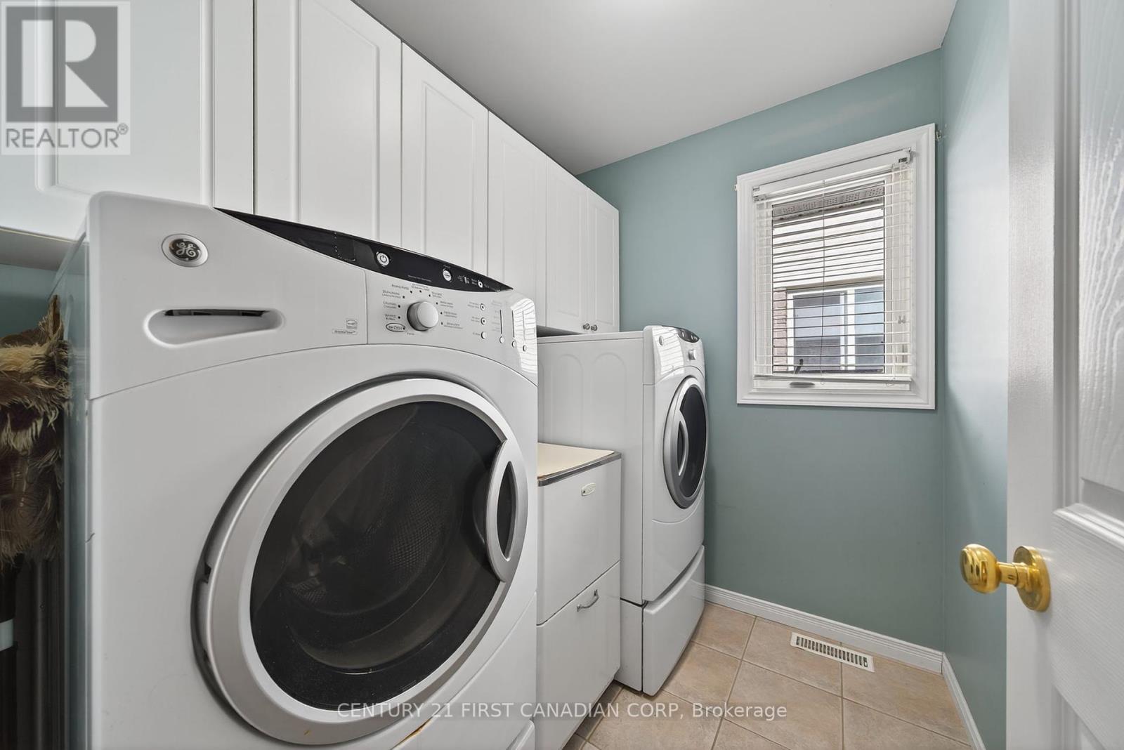 4228 Campbell Street N, London South, Ontario  N6P 1S7 - Photo 21 - X12441233