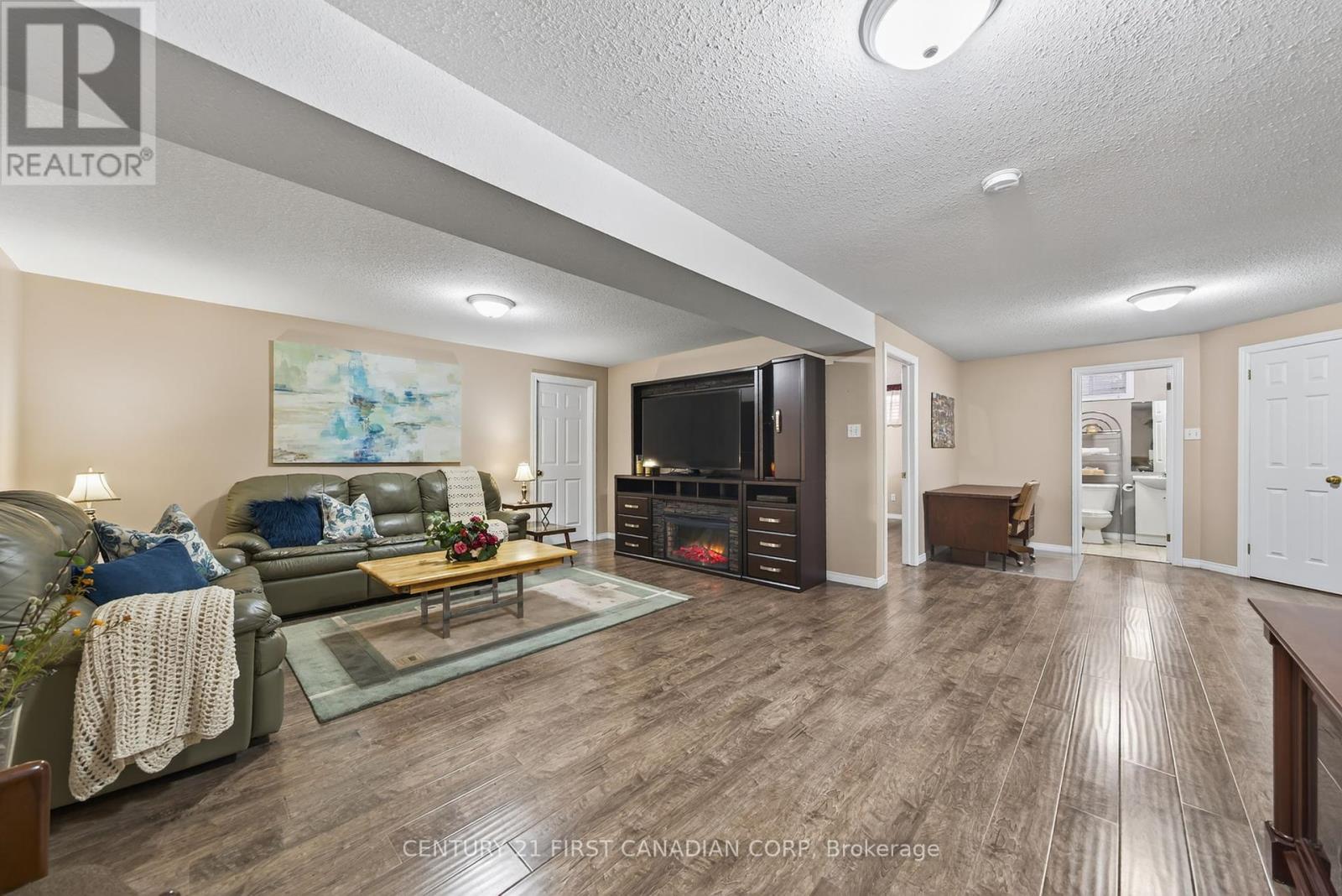 4228 Campbell Street N, London South, Ontario  N6P 1S7 - Photo 22 - X12441233