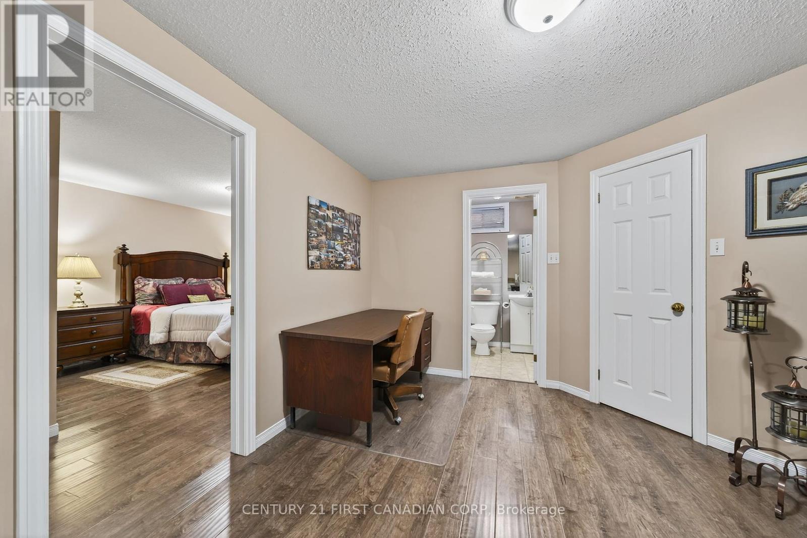 4228 Campbell Street N, London South, Ontario  N6P 1S7 - Photo 25 - X12441233