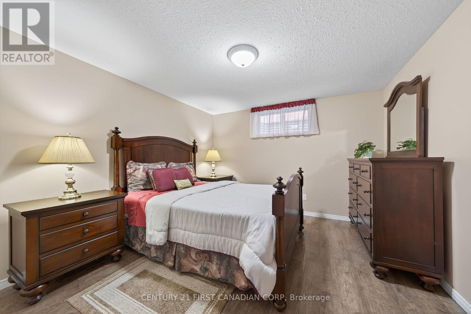 4228 Campbell Street N, London South, Ontario  N6P 1S7 - Photo 26 - X12441233