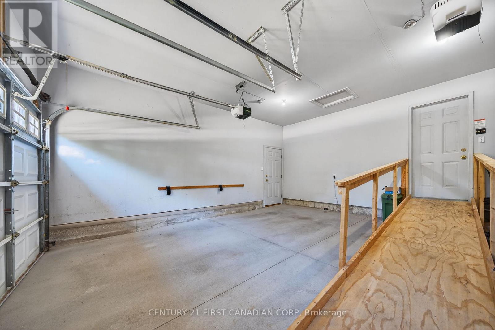 4228 Campbell Street N, London South, Ontario  N6P 1S7 - Photo 30 - X12441233