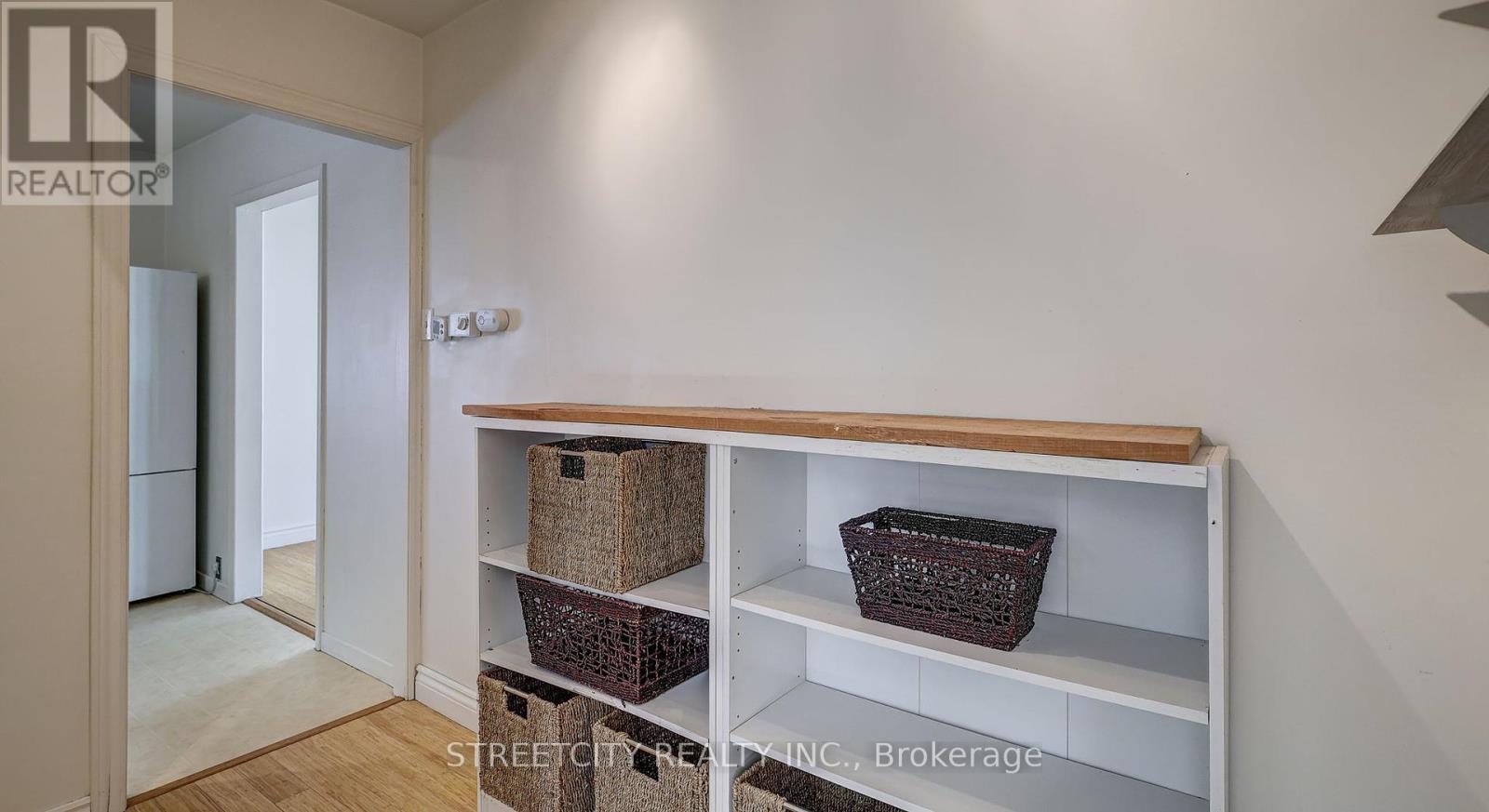 71 Connaught Avenue, London East, Ontario  N5Y 3A5 - Photo 19 - X12441261