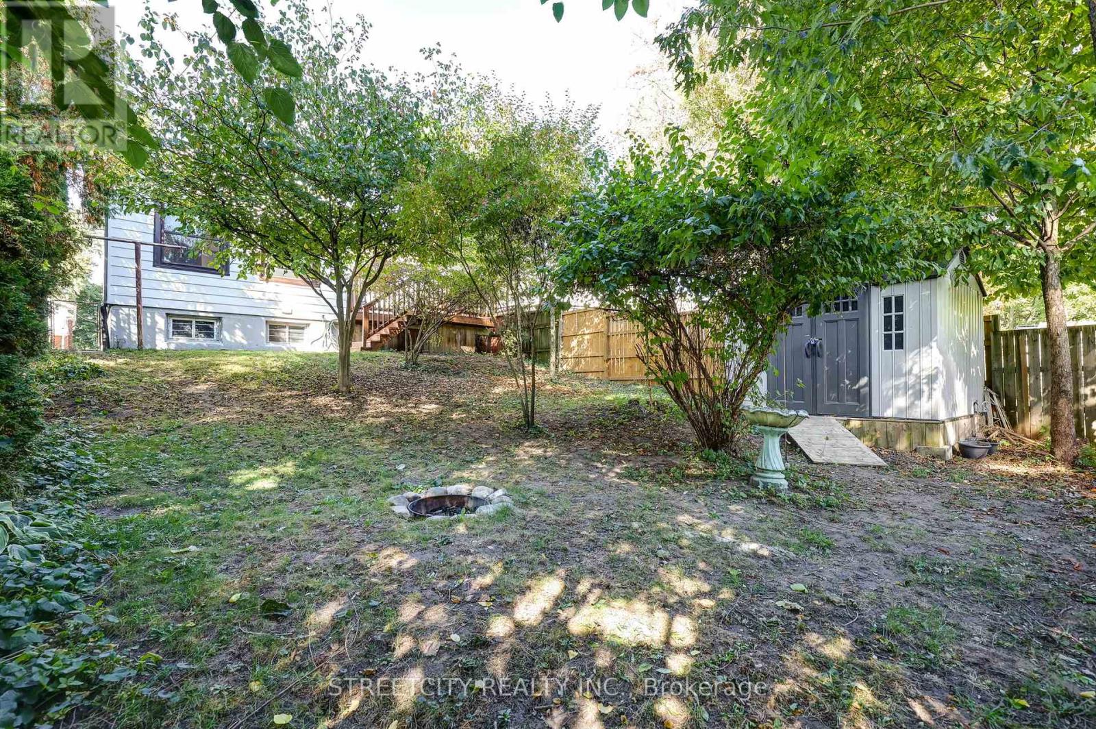 71 Connaught Avenue, London East, Ontario  N5Y 3A5 - Photo 42 - X12441261