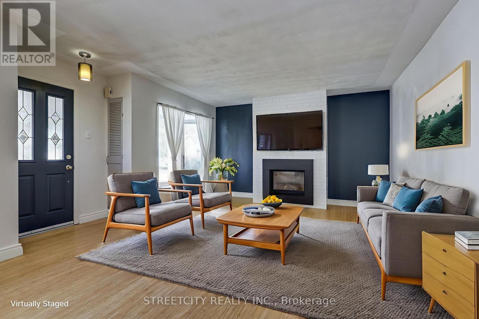 71 Connaught Avenue, London East, Ontario  N5Y 3A5 - Photo 9 - X12441261
