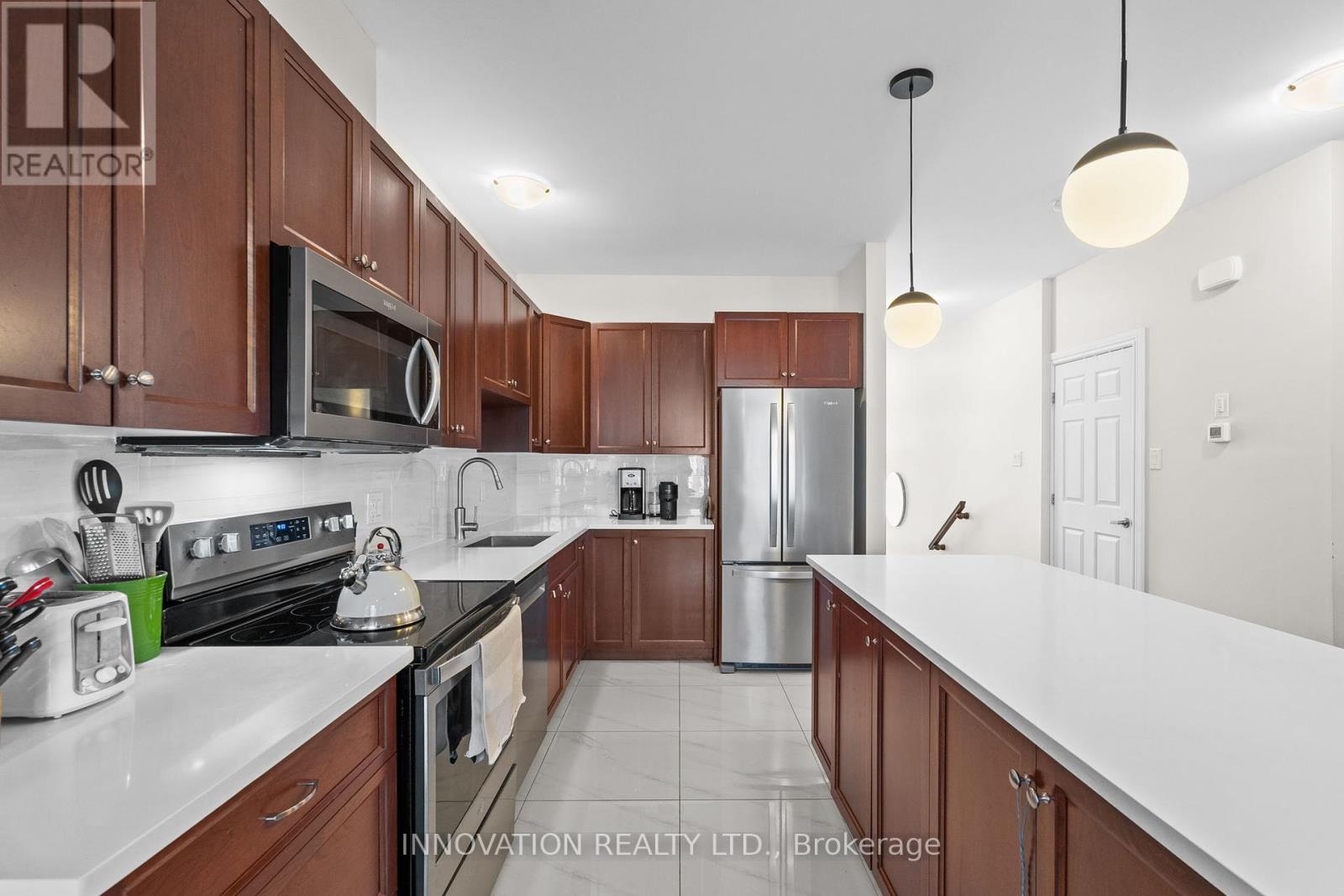 6 Borland Drive, Carleton Place, Ontario  K7C 0K7 - Photo 11 - X12441162