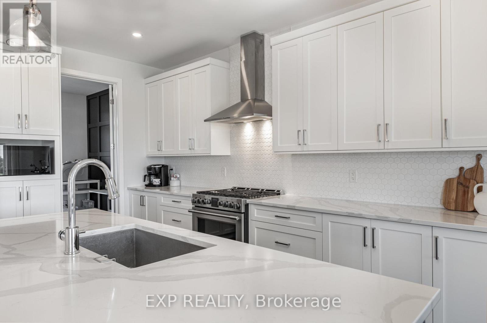 145 Harold Jones Way, Beckwith, Ontario  K0A 1B0 - Photo 15 - X12441193