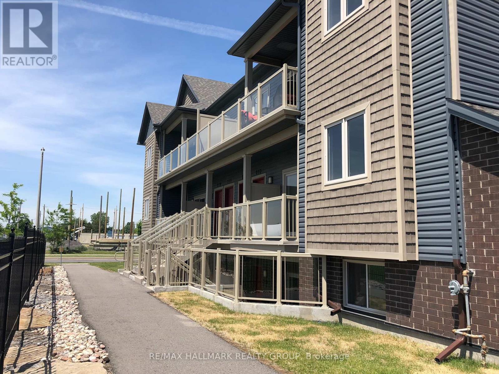 273 Big Sky Private, Ottawa, Ontario  K1T 0M8 - Photo 1 - X12441259