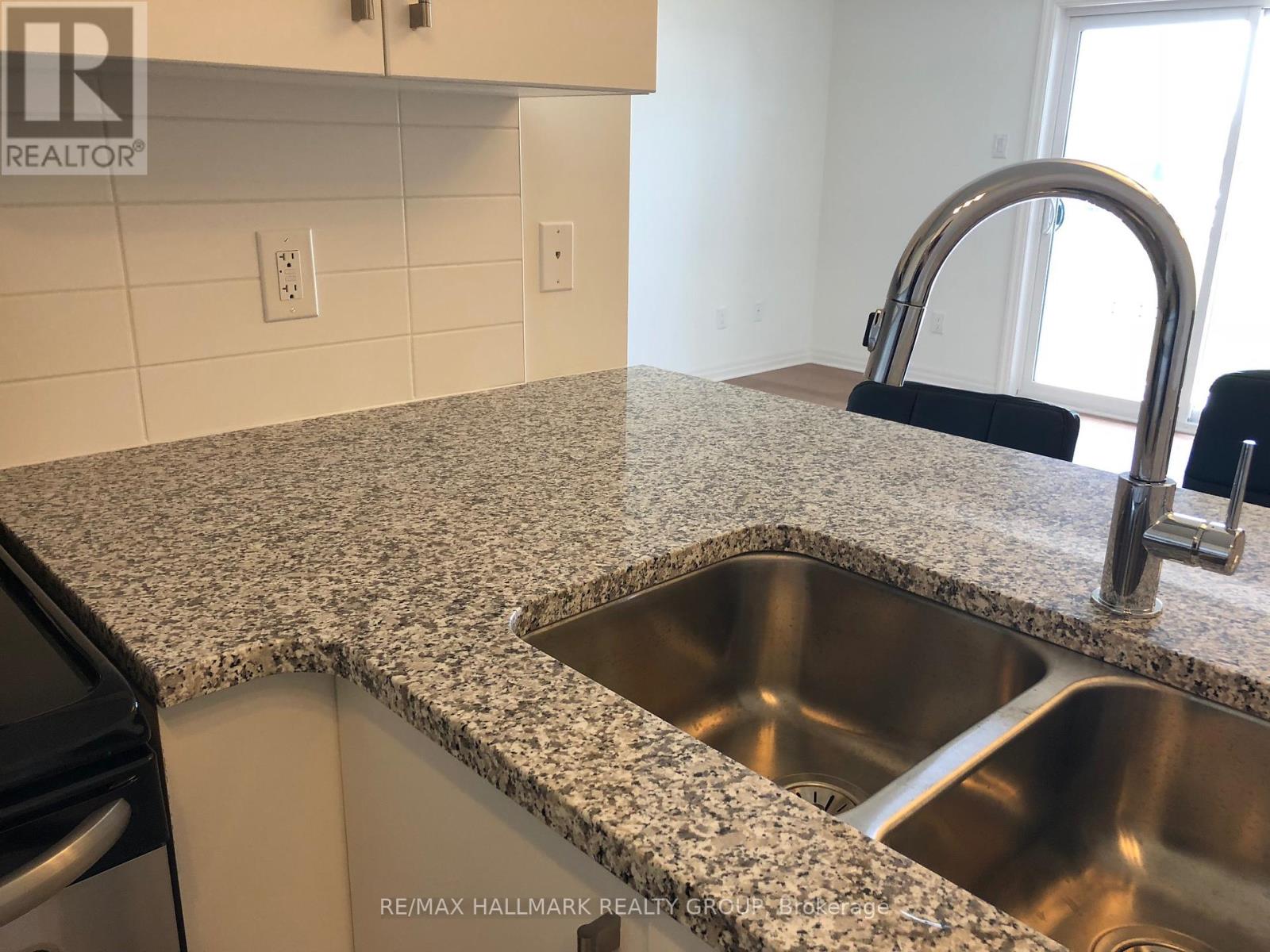 273 Big Sky Private, Ottawa, Ontario  K1T 0M8 - Photo 11 - X12441259