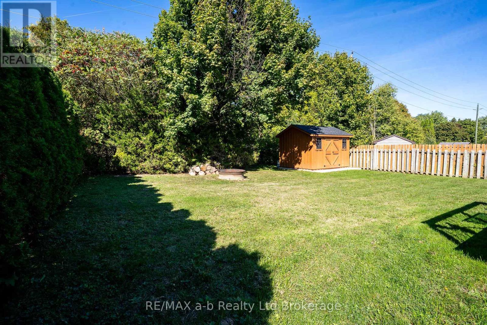 41 Trottier Drive, Tillsonburg, Ontario  N4G 4P7 - Photo 6 - X12441274