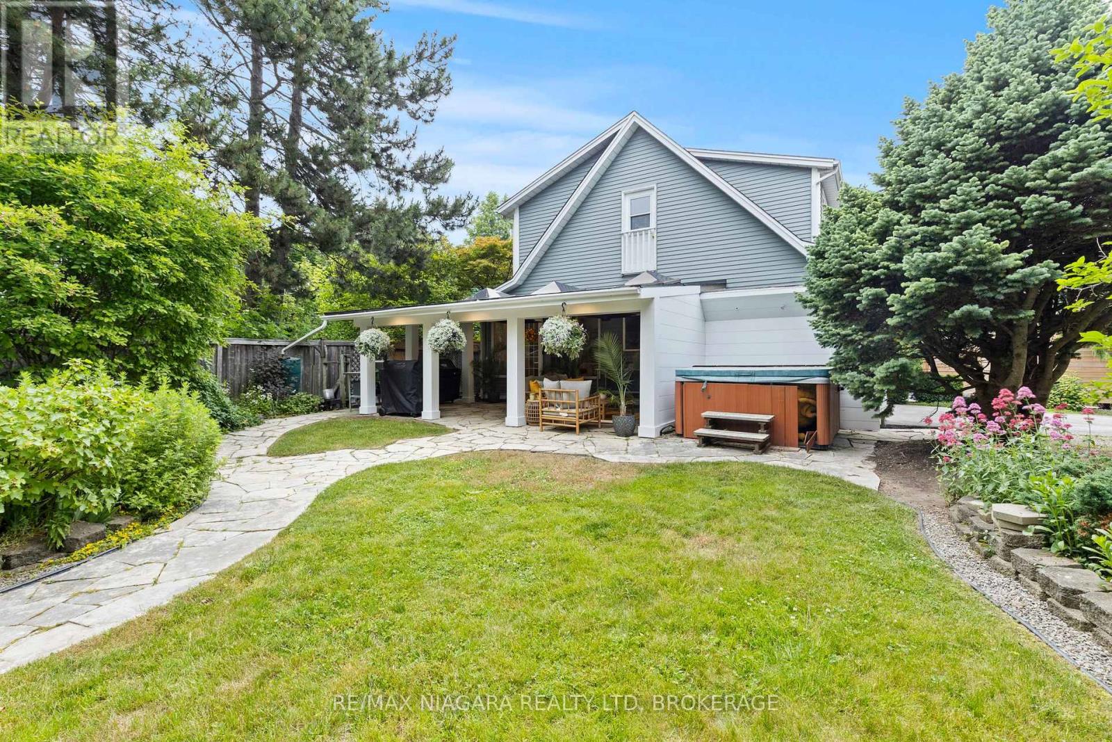 202 Anne Street, Niagara-On-The-Lake (Town), Ontario  L0S 1J0 - Photo 46 - X12441272