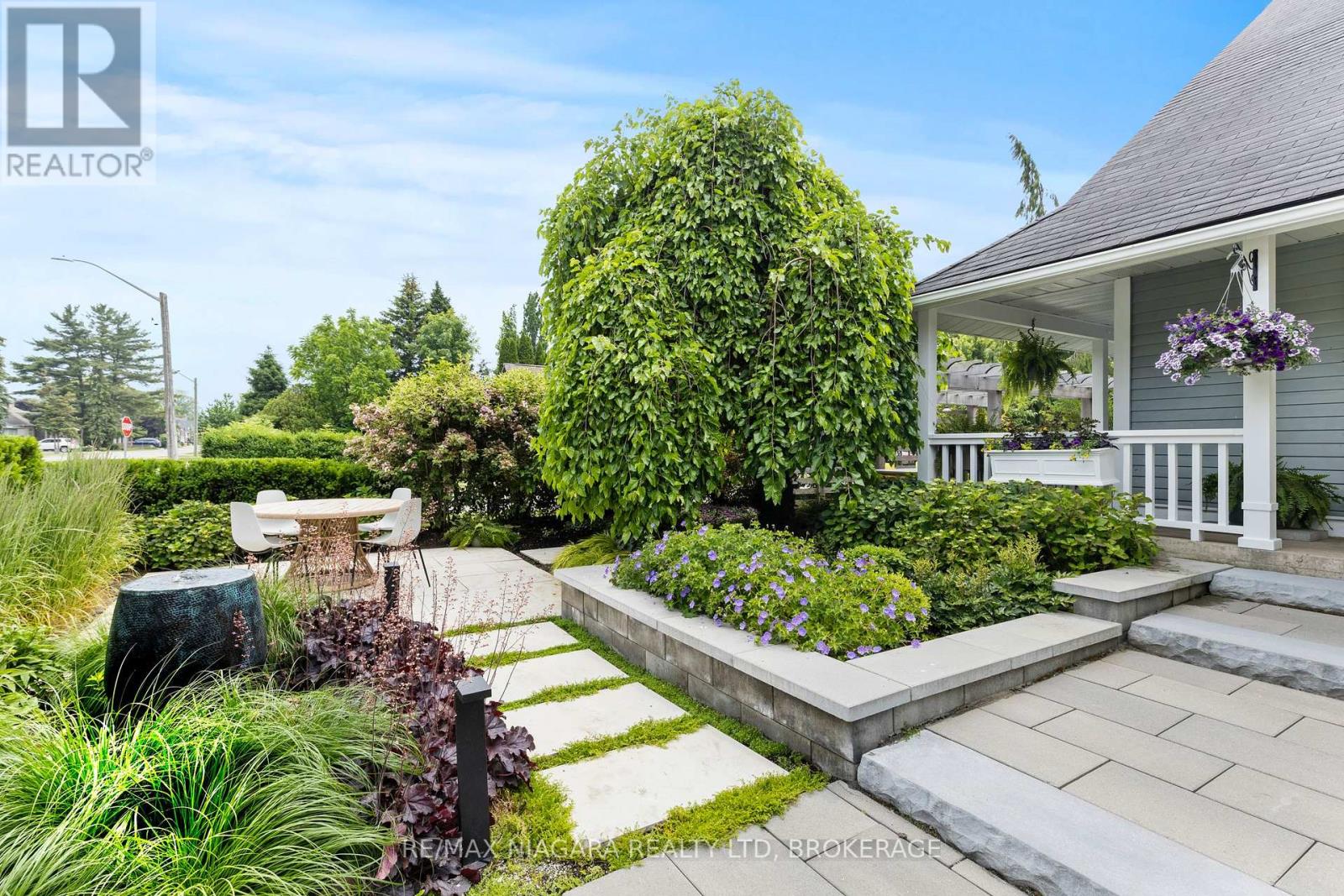 202 Anne Street, Niagara-On-The-Lake (Town), Ontario  L0S 1J0 - Photo 7 - X12441272