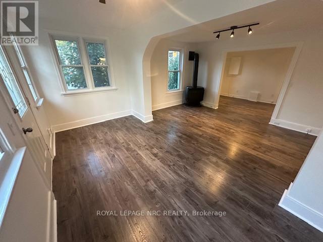 5 Portland Street, Thorold (Thorold Downtown), Ontario  L2V 1R9 - Photo 25 - X12441281