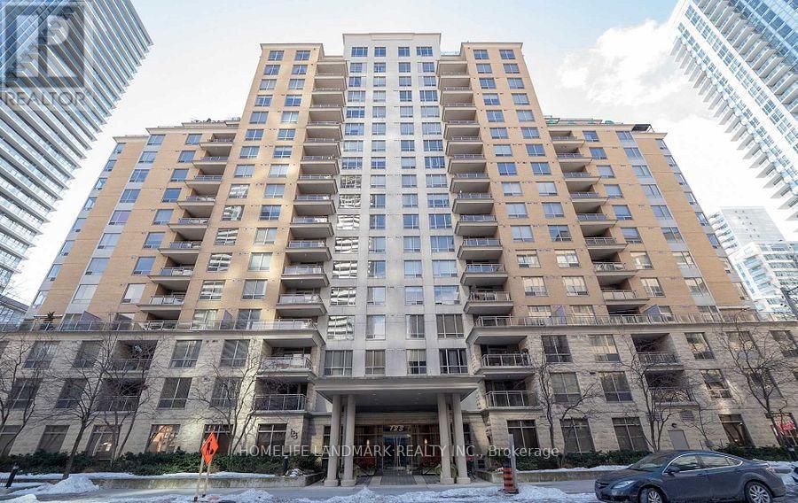 207 - 123 EGLINTON AVENUE E, Toronto, Ontario