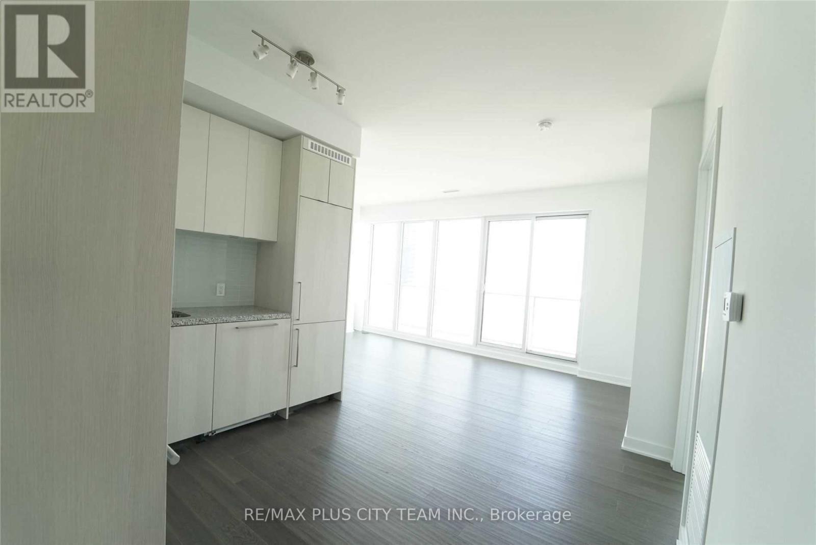2802 - 115 Blue Jays Way, Toronto, Ontario  M5V 0N4 - Photo 3 - C12441125