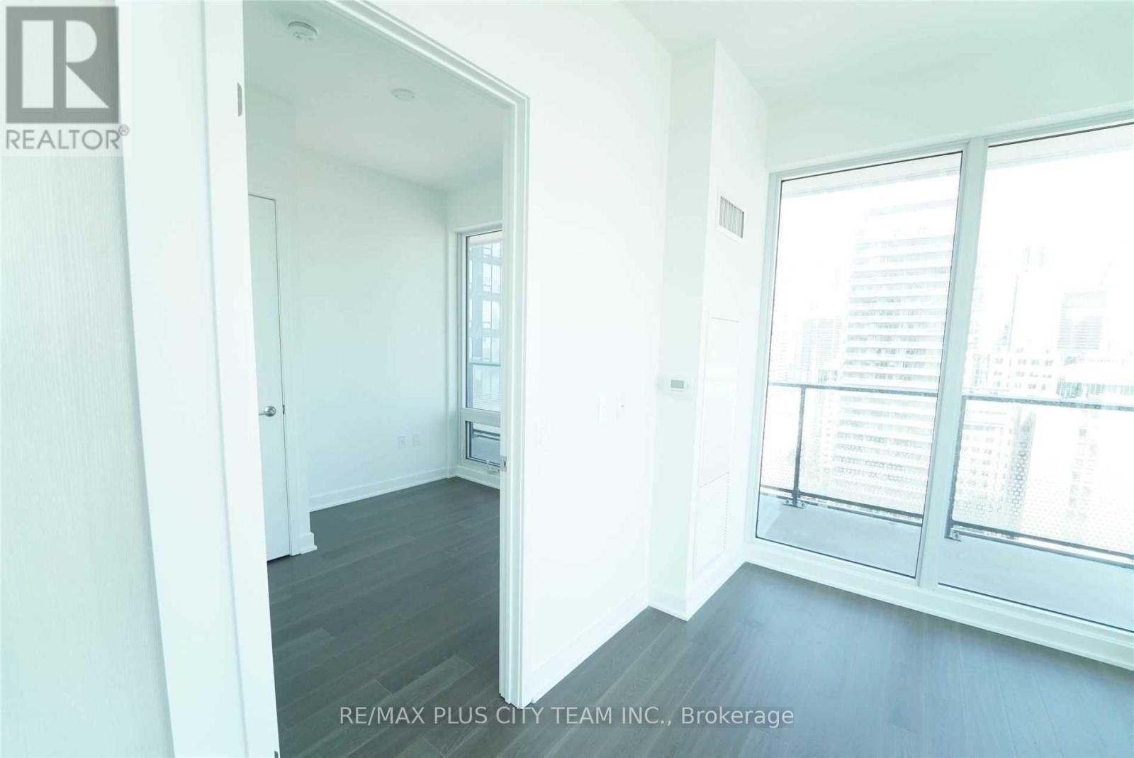 2802 - 115 Blue Jays Way, Toronto, Ontario  M5V 0N4 - Photo 6 - C12441125