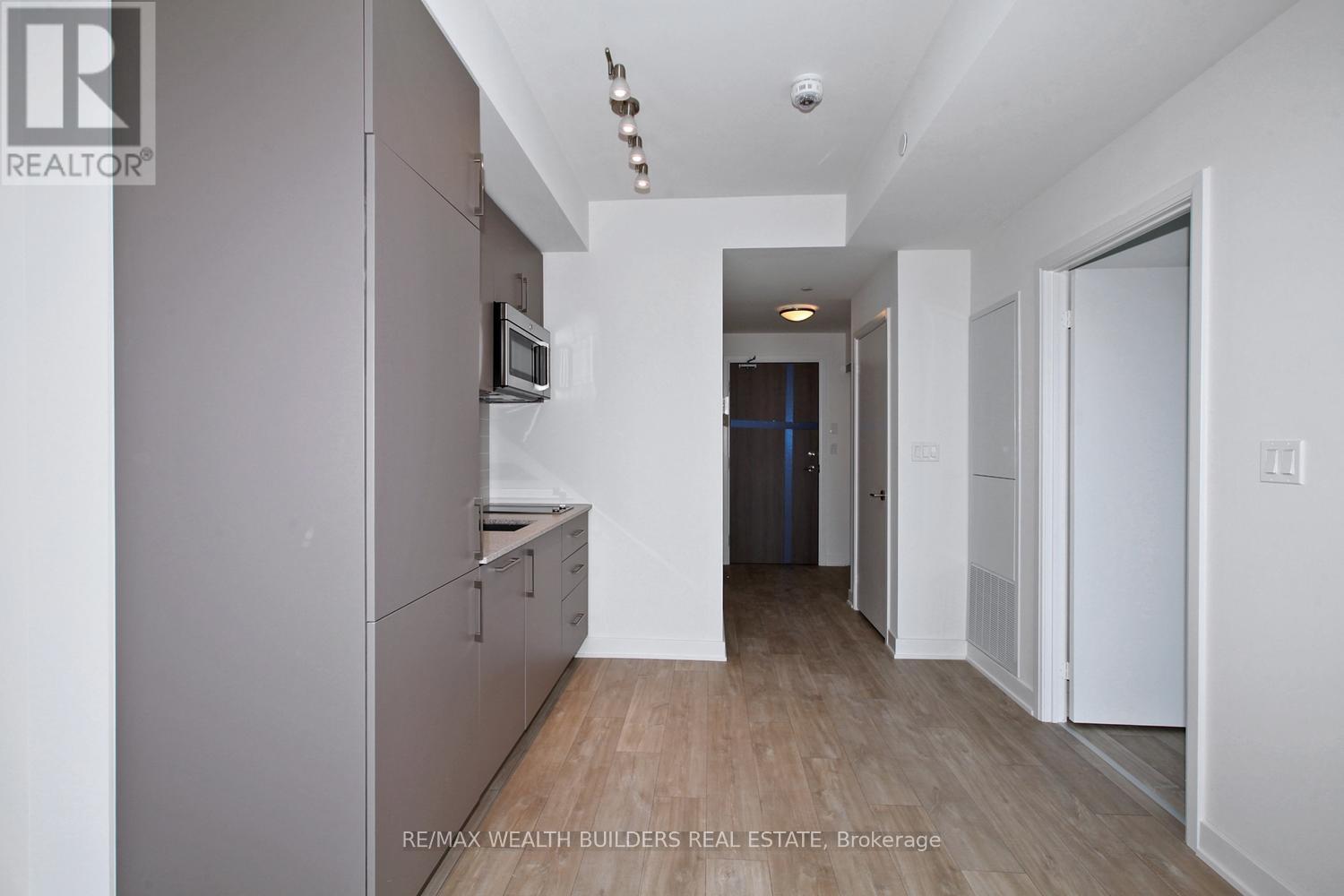 1219e - 576 Front Street W, Toronto, Ontario  M5V 1C1 - Photo 11 - C12441128