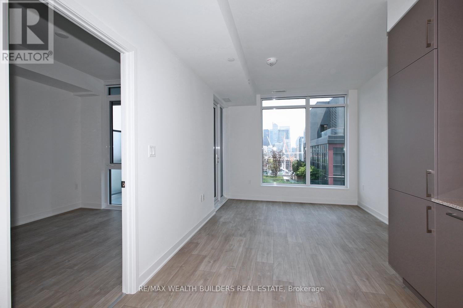 1219e - 576 Front Street W, Toronto, Ontario  M5V 1C1 - Photo 7 - C12441128