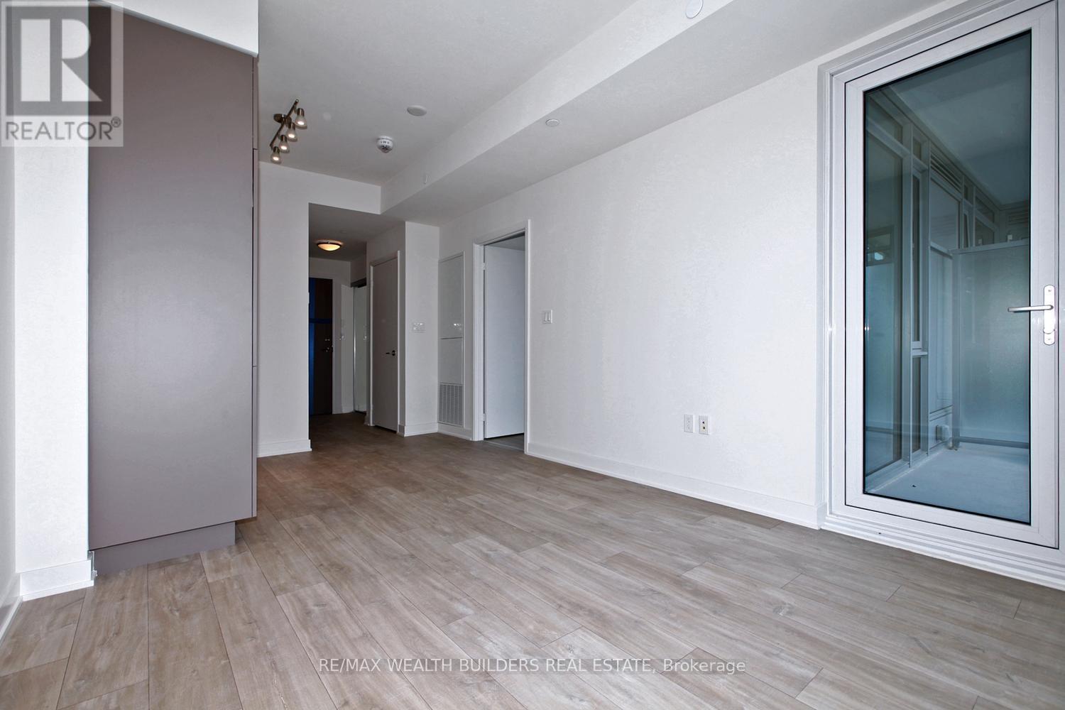 1219e - 576 Front Street W, Toronto, Ontario  M5V 1C1 - Photo 9 - C12441128