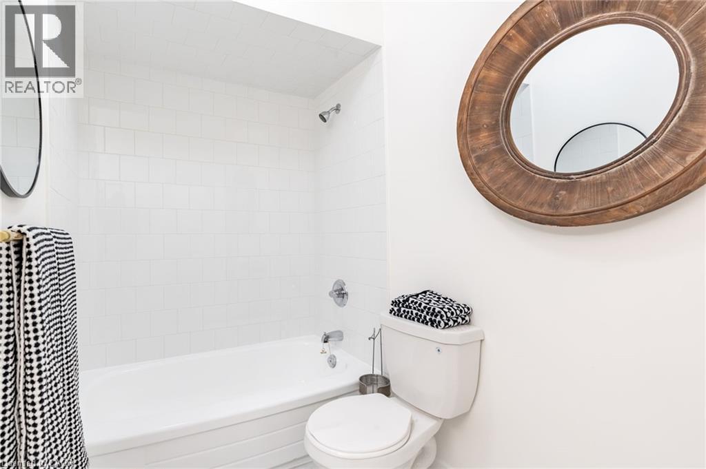 54 Woodman Drive N, Hamilton, Ontario  L8H 2M5 - Photo 25 - 40775970