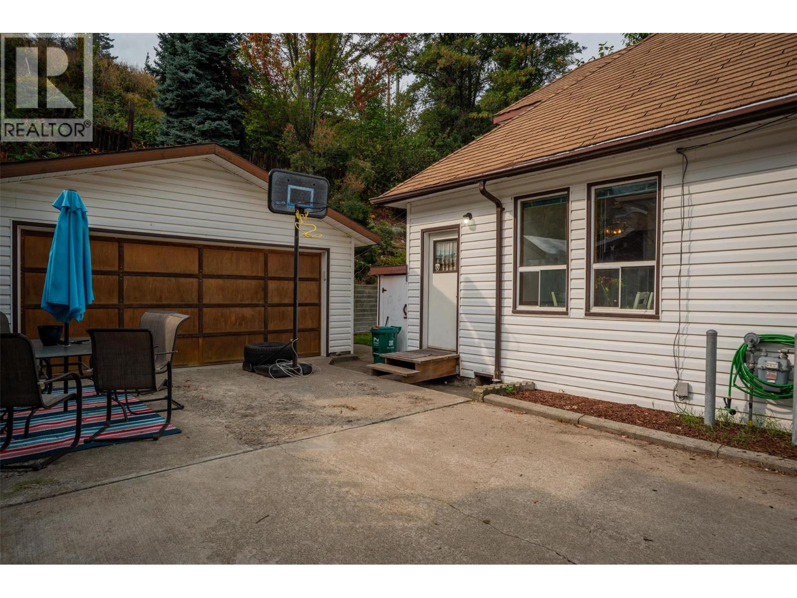 278 Lerose Street, Trail, British Columbia  V1R 3L8 - Photo 31 - 10364688
