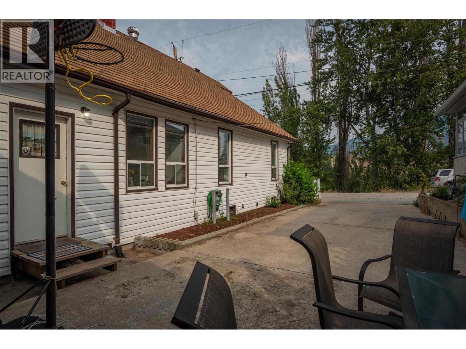 278 Lerose Street, Trail, British Columbia  V1R 3L8 - Photo 32 - 10364688