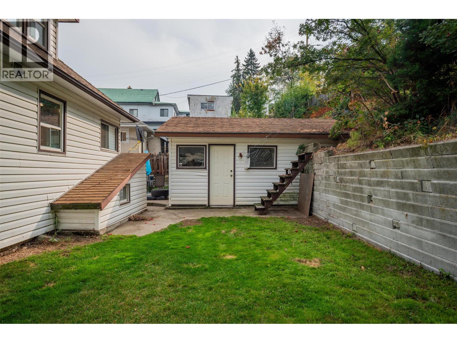 278 Lerose Street, Trail, British Columbia  V1R 3L8 - Photo 35 - 10364688