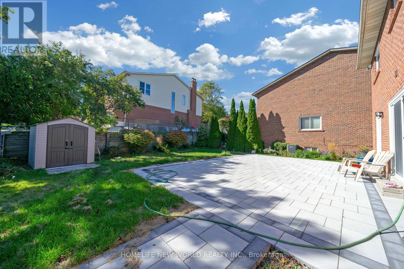 410 Victor Court, Pickering, Ontario  L1W 3J8 - Photo 37 - E12441047