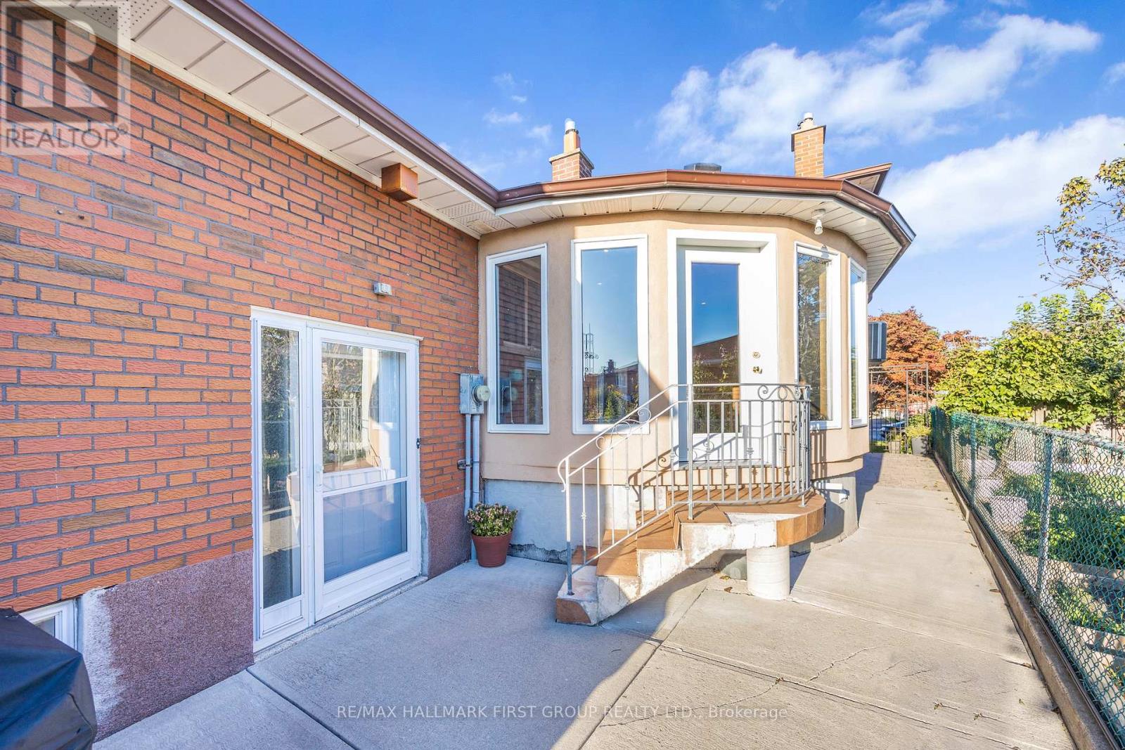 154 Fairglen Avenue, Toronto (L'amoreaux), Ontario  M1W 1B1 - Photo 29 - E12441084
