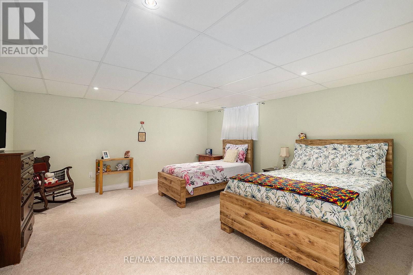 53 Lee Avenue, Smiths Falls, Ontario  K7A 0A2 - Photo 23 - X12441243