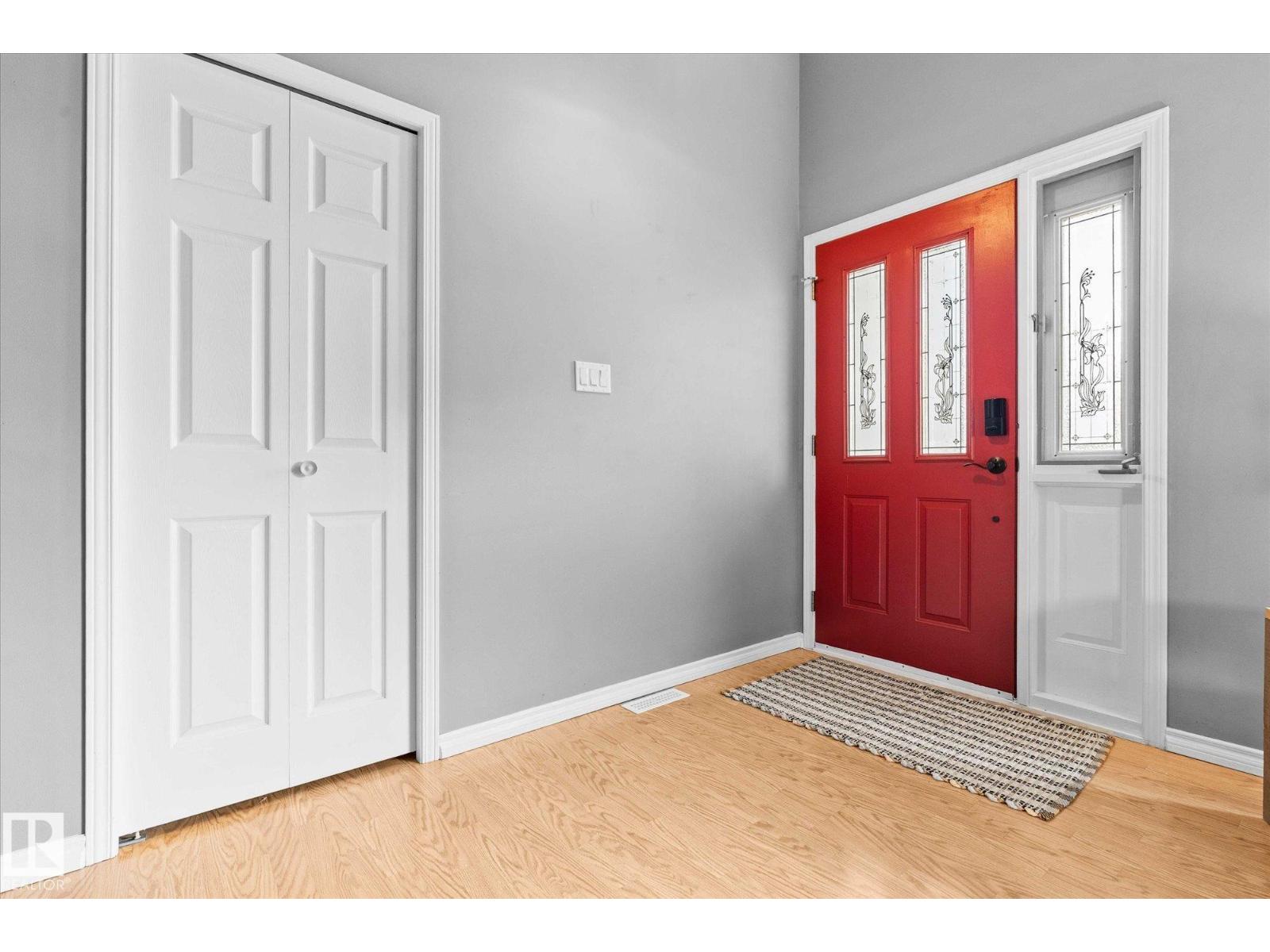 15 Maligne Dr, Devon, Alberta  T9G 1P7 - Photo 2 - E4460499