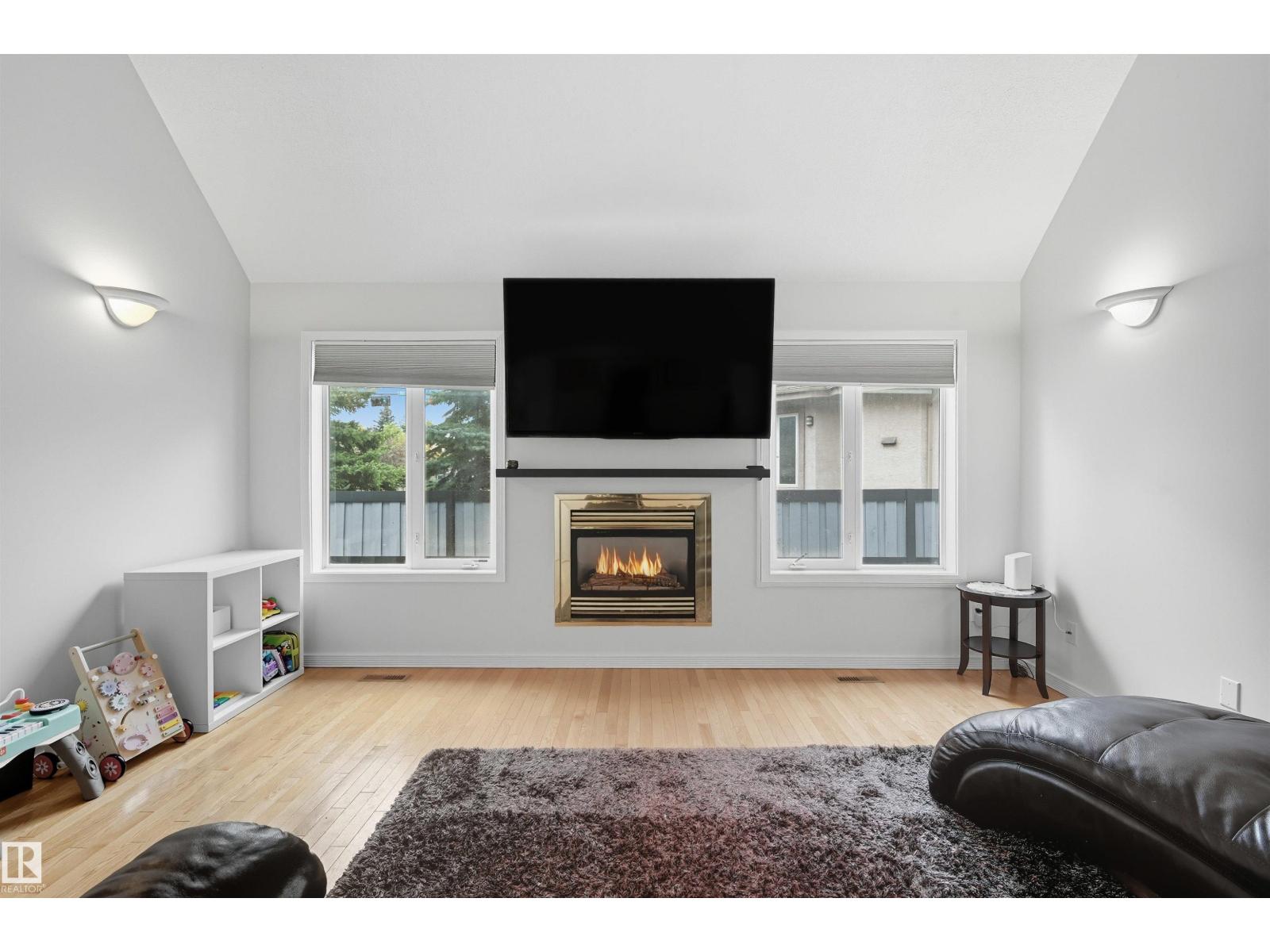690 Henderson St Nw, Edmonton, Alberta  T6R 2R8 - Photo 17 - E4460506