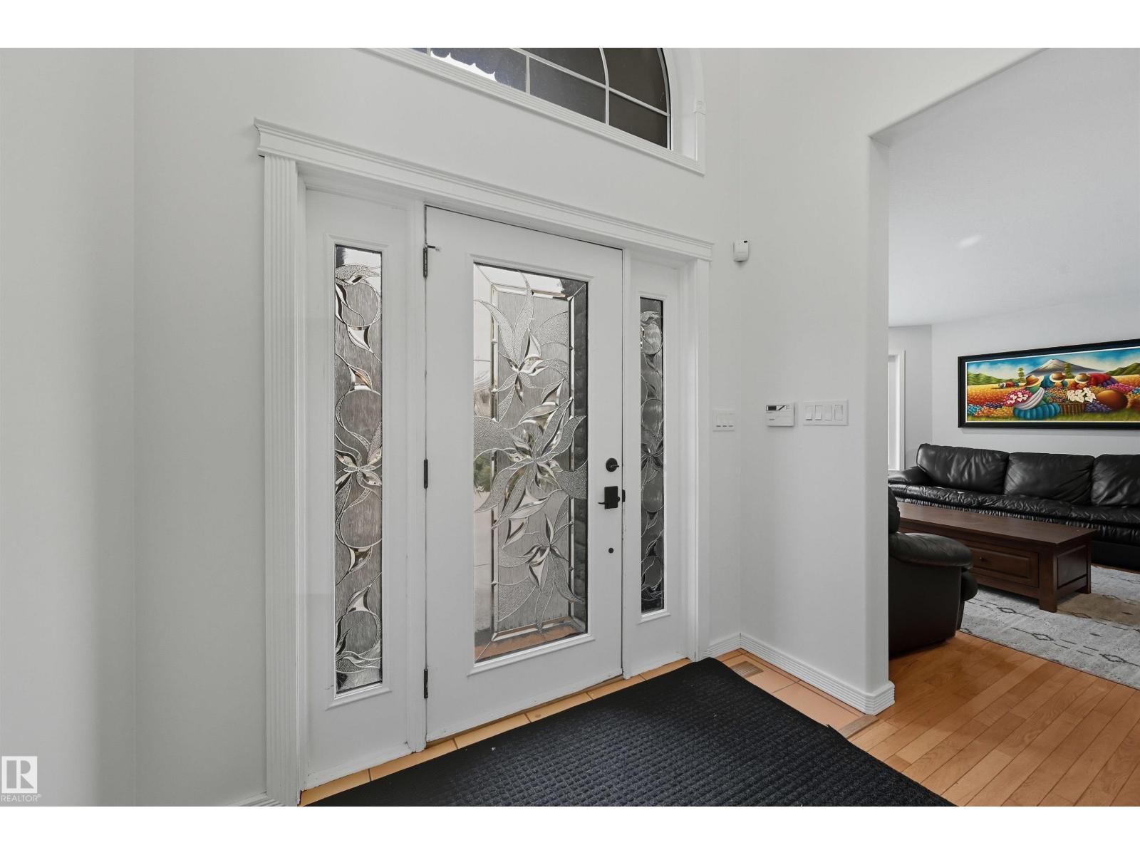 690 Henderson St Nw, Edmonton, Alberta  T6R 2R8 - Photo 4 - E4460506