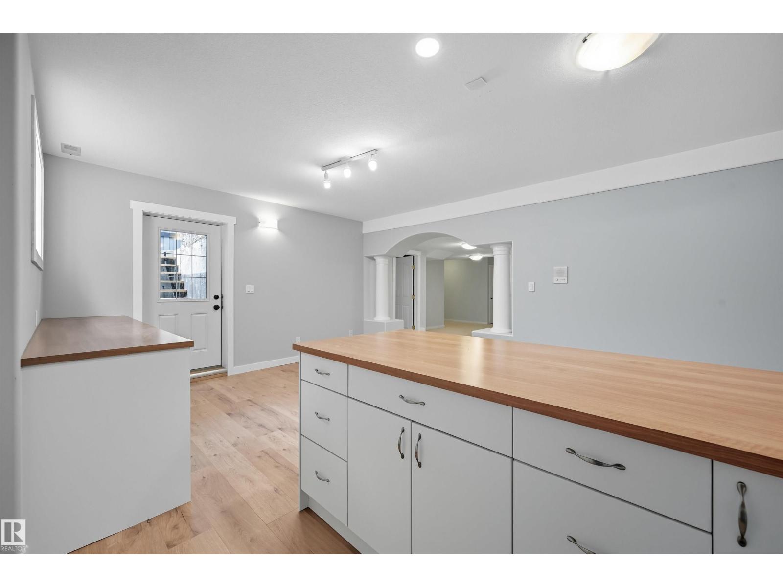 690 Henderson St Nw, Edmonton, Alberta  T6R 2R8 - Photo 47 - E4460506